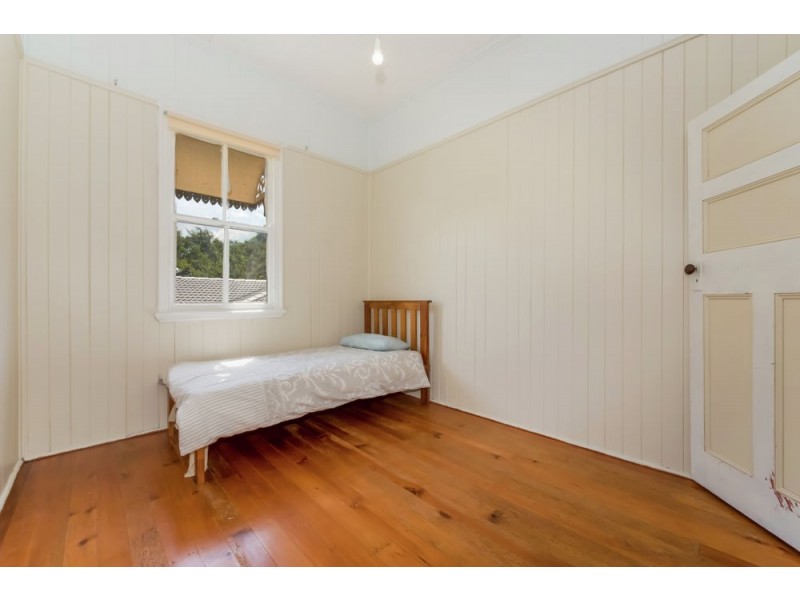 11 Atkinson Street, South Toowoomba QLD 4350