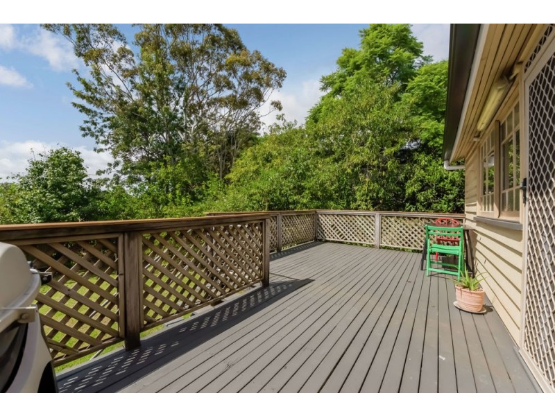 11 Atkinson Street, South Toowoomba QLD 4350