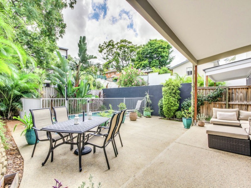 74 Crosby Road, Albion QLD 4010