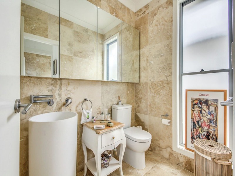 74 Crosby Road, Albion QLD 4010