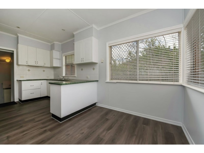 3 McLeish Street, Harristown QLD 4350
