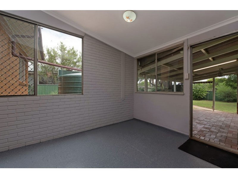 3 McLeish Street, Harristown QLD 4350