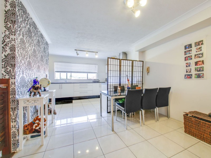 2/32 Kuran Street, Chermside QLD 4032