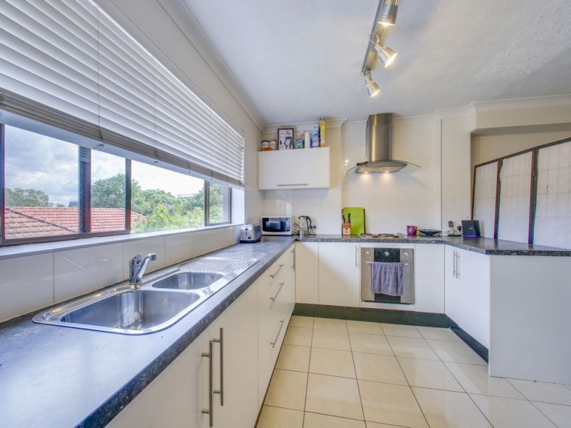 2/32 Kuran Street, Chermside QLD 4032