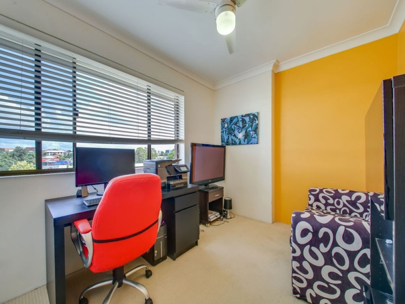 2/32 Kuran Street, Chermside QLD 4032