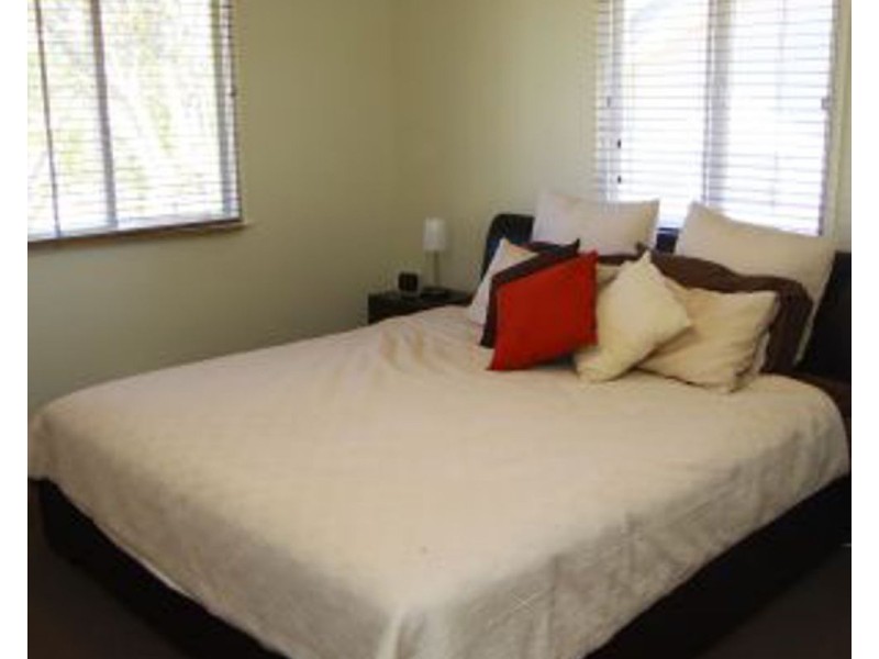 18 Warringah Street, Everton Park QLD 4053