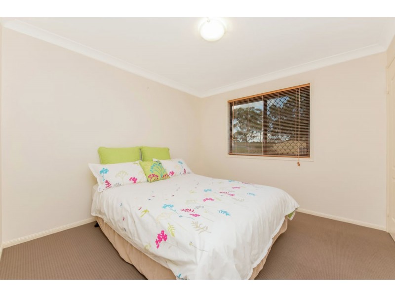 4 Holly Avenue, Highfields QLD 4352