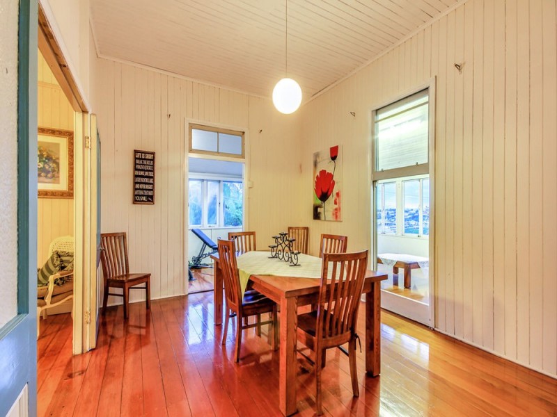 36 Crescent Road, Hamilton QLD 4007