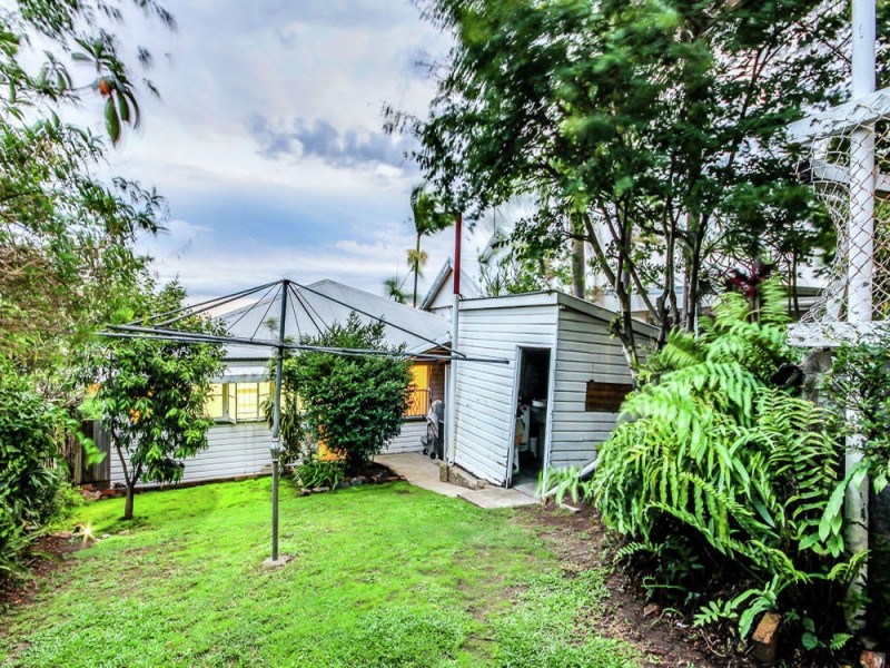 36 Crescent Road, Hamilton QLD 4007
