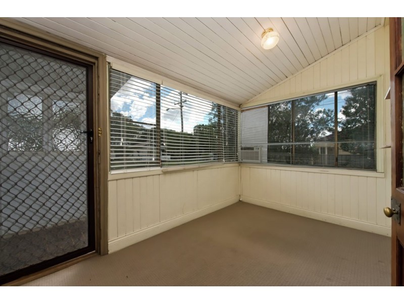 4 Ranfurley Street, Newtown QLD 4350