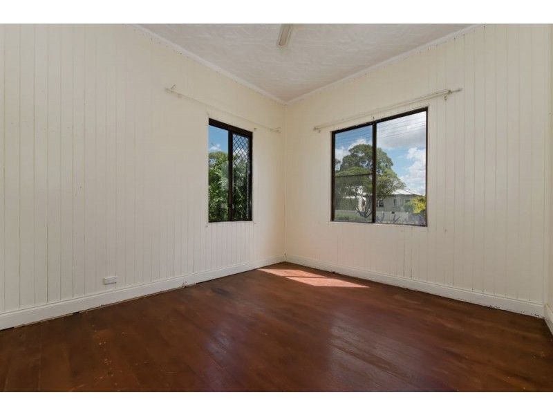 4 Ranfurley Street, Newtown QLD 4350