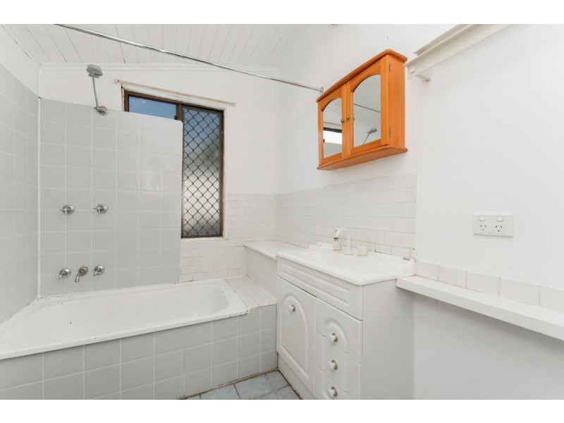 4 Ranfurley Street, Newtown QLD 4350