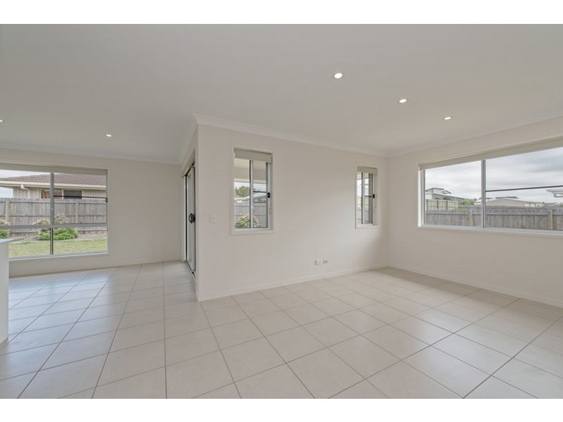 44 Ferguson Road, Westbrook QLD 4350