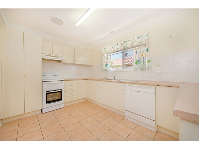 2/8 Carmen Street, Kearneys Spring QLD 4350