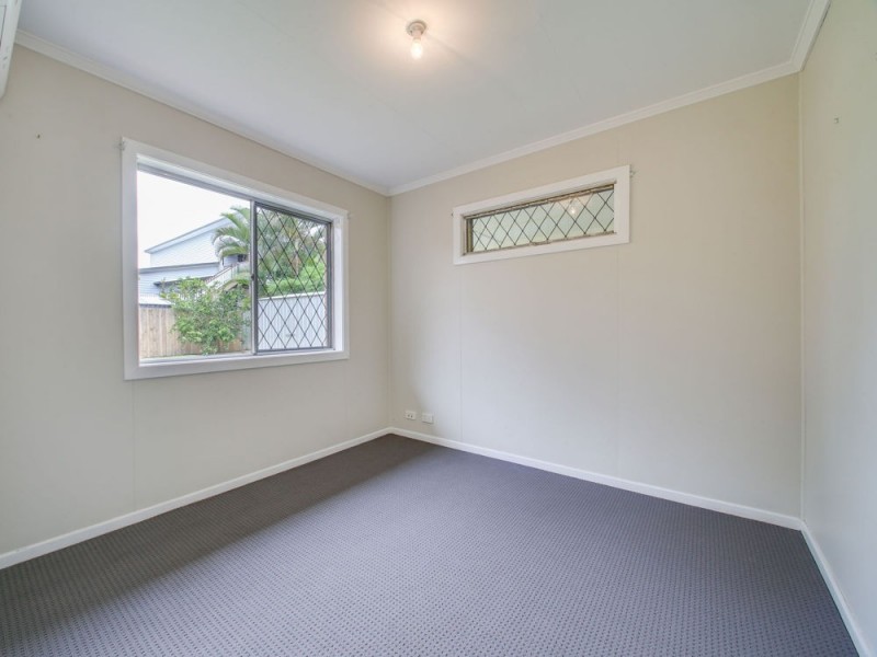 15 Creek Avenue, Ashgrove QLD 4060