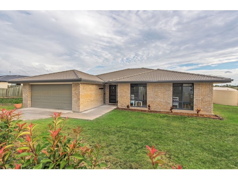 11 Tea Tree Court, Gowrie Junction QLD 4352