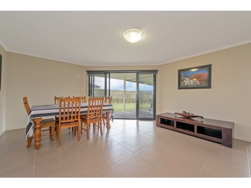 11 Tea Tree Court, Gowrie Junction QLD 4352