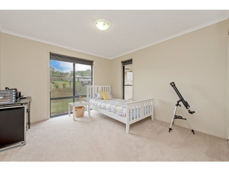 11 Tea Tree Court, Gowrie Junction QLD 4352