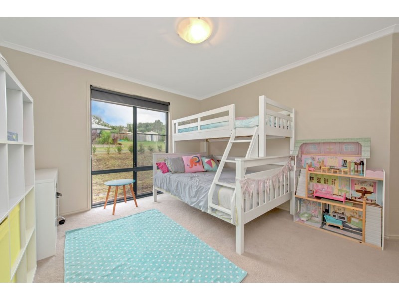 11 Tea Tree Court, Gowrie Junction QLD 4352
