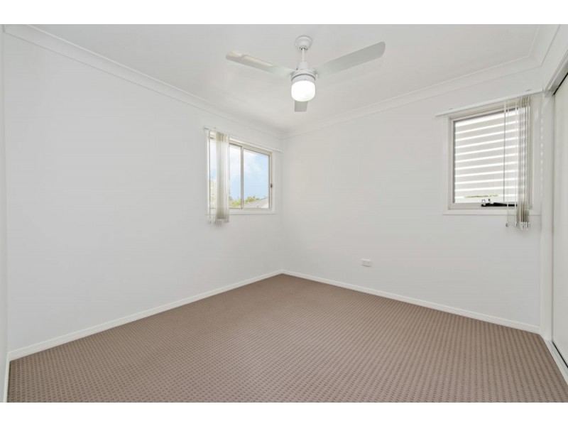 18/227 Nelson Street, Kearneys Spring QLD 4350