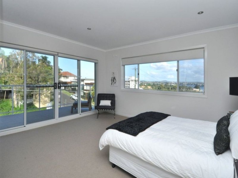9/42 Toorak Street, Hamilton QLD 4007