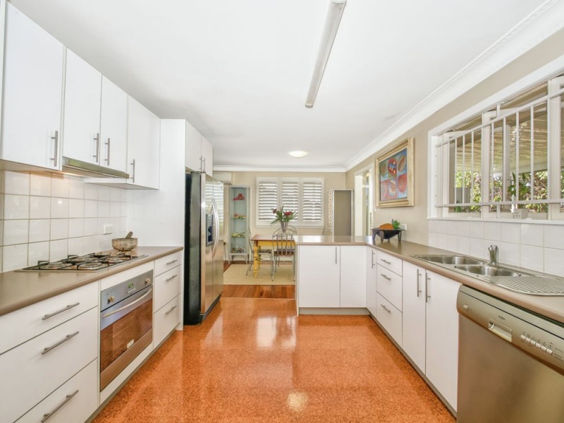 42 Blenheim Street, Chermside West QLD 4032