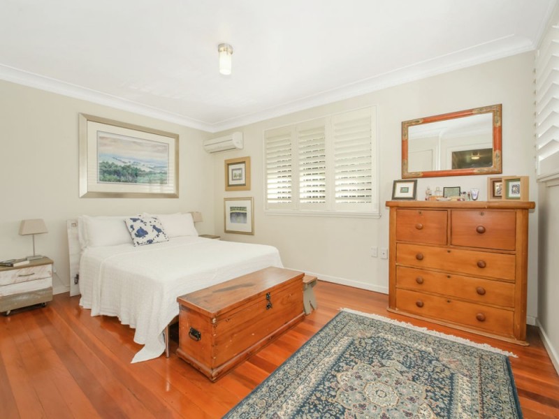 42 Blenheim Street, Chermside West QLD 4032