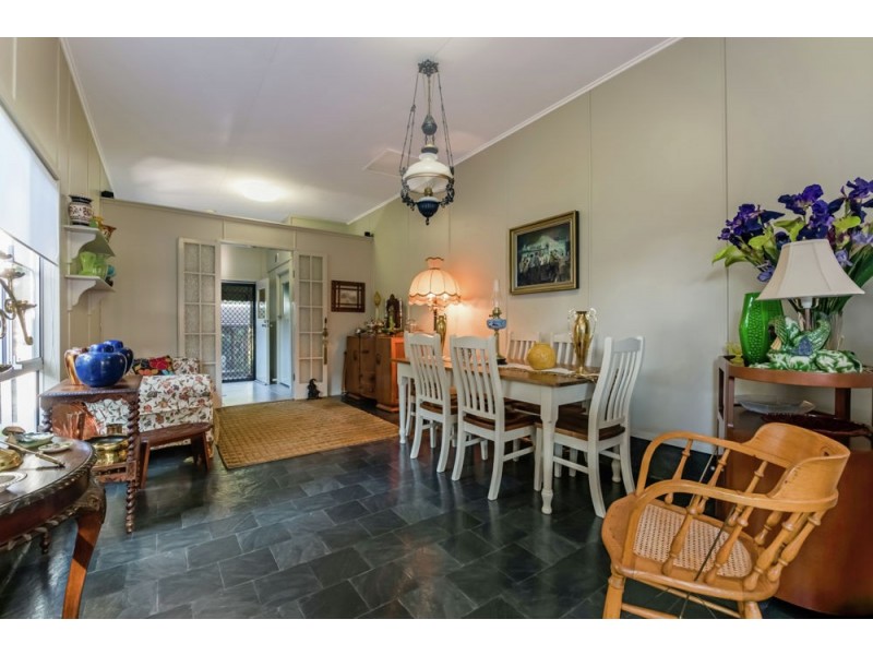 10C Esmond Street, Rockville QLD 4350