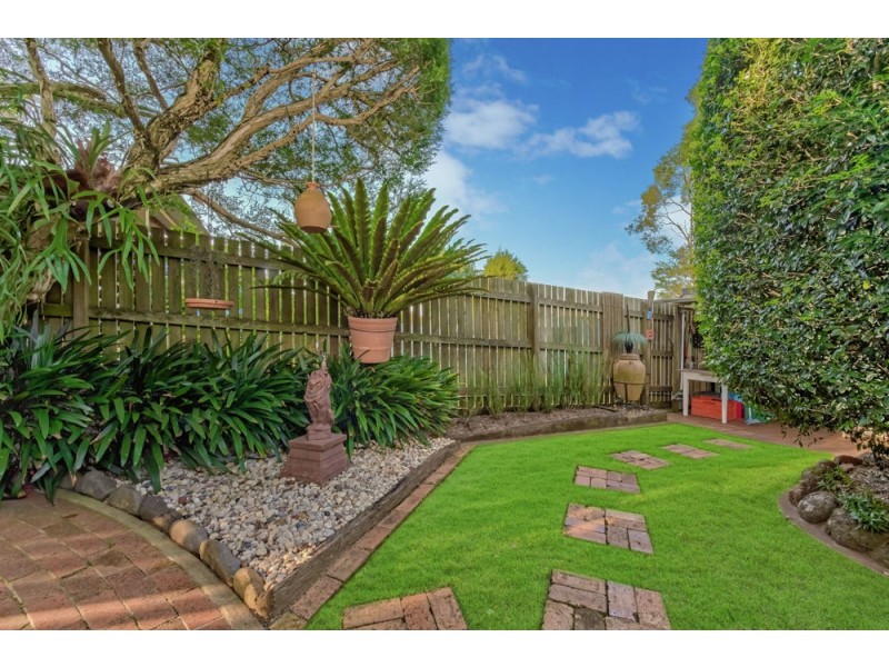 10C Esmond Street, Rockville QLD 4350