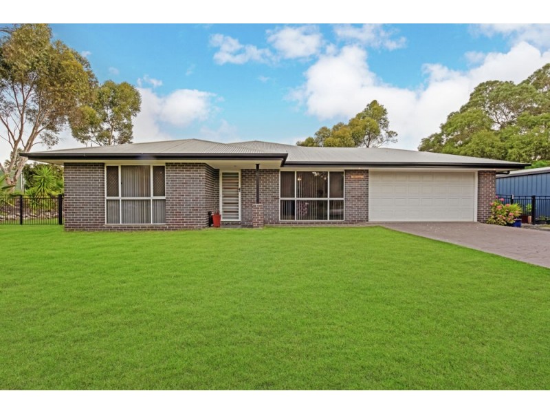 304 Hursley Road, Glenvale QLD 4350