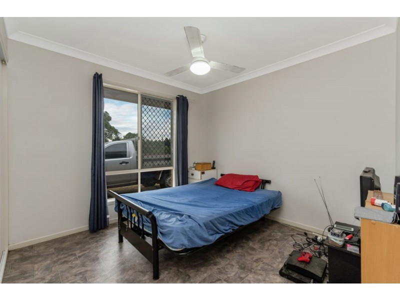 2 Willowburn Drive, Rockville QLD 4350