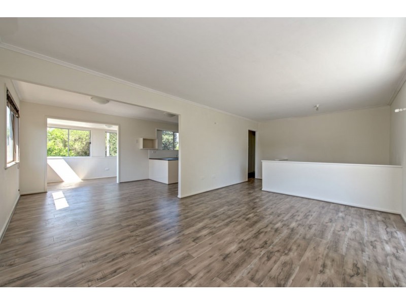 34 Paradise Street, Harristown QLD 4350