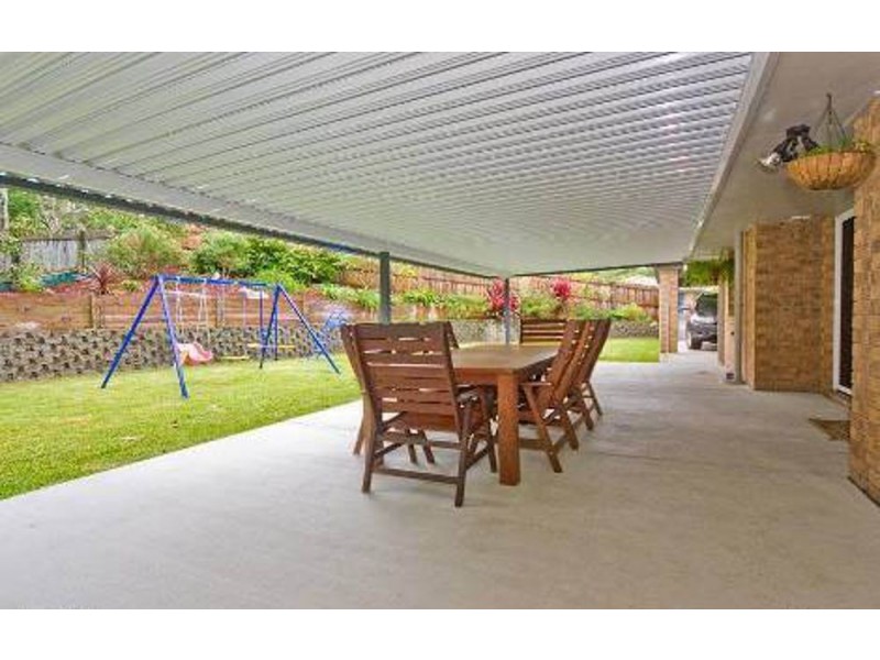 1 Ironwood Court, Arana Hills QLD 4054