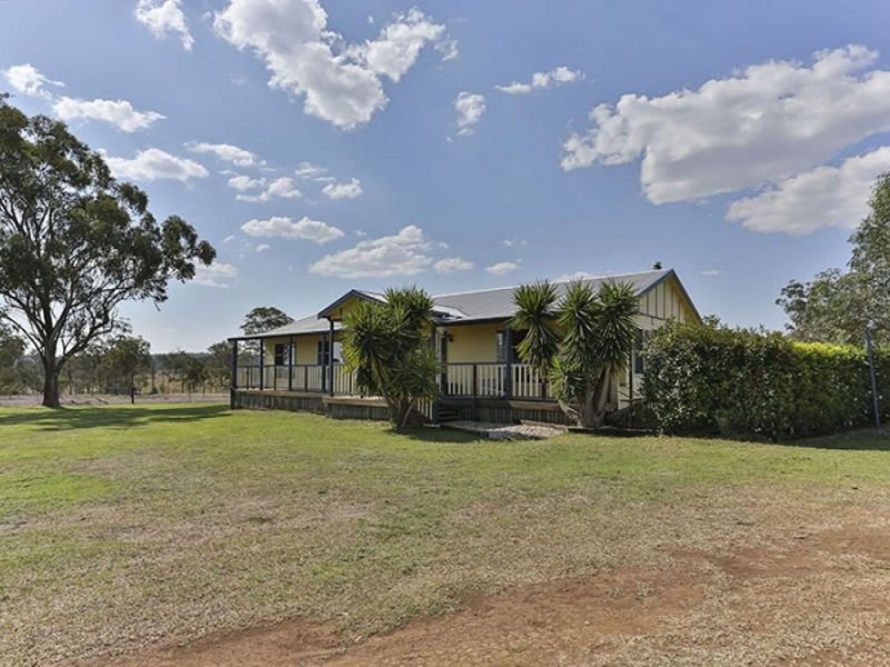 13 Colemans Road, Goombungee QLD 4354