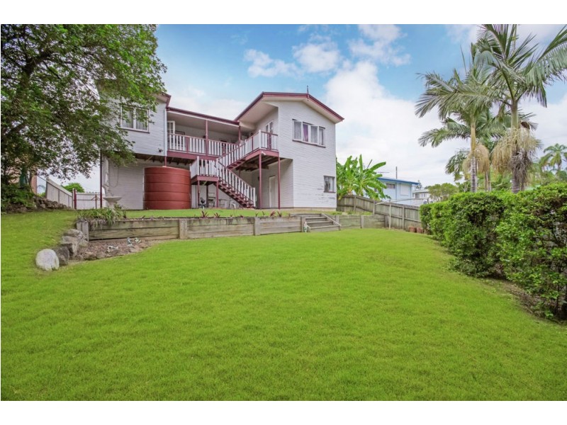 4 Beta Street, Stafford Heights QLD 4053