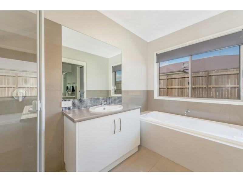 52 Kalimna Drive, Kleinton QLD 4352