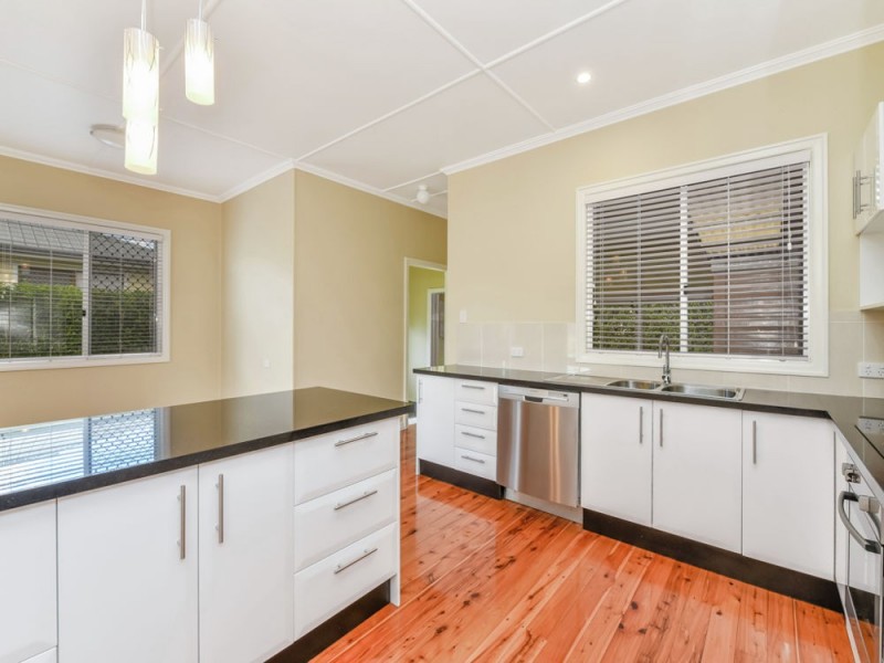 30 Dalmeny Street, Wilsonton QLD 4350