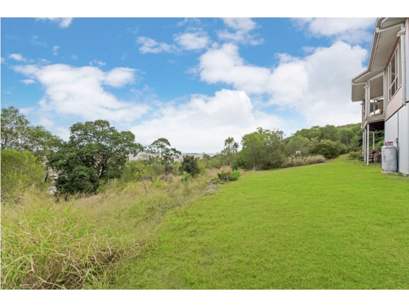 17 Koala Drive, Gowrie Junction QLD 4352