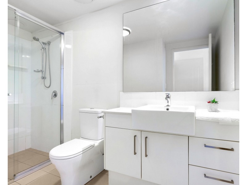 2/33 Barrymore Street, Everton Park QLD 4053