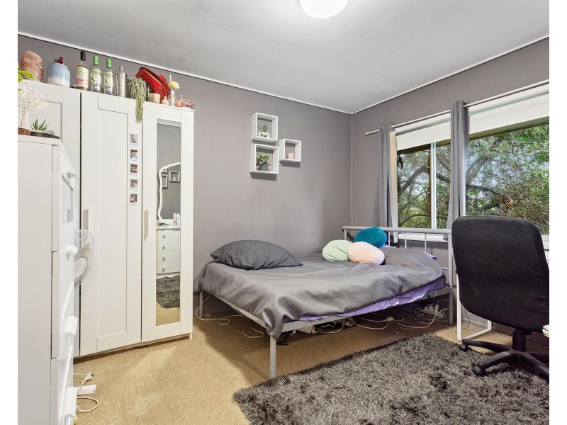 28 Chaplin Street, Stafford Heights QLD 4053