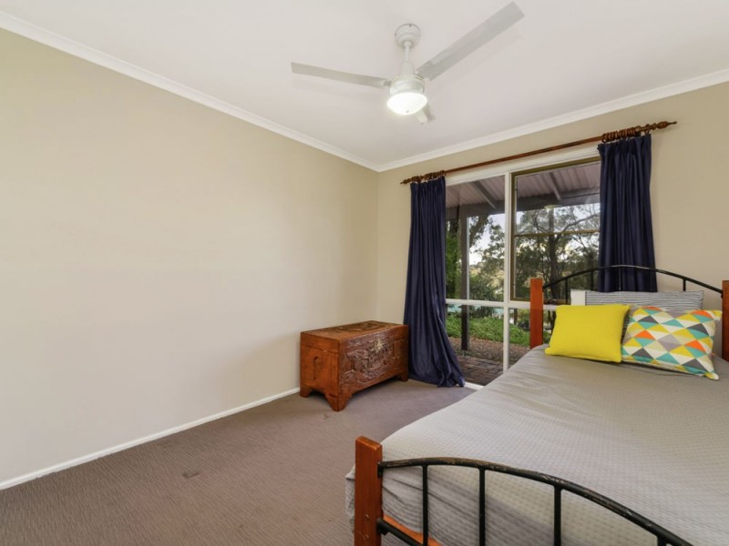 2 Barley Court, Meringandan West QLD 4352