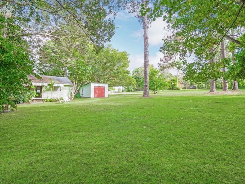 35 Pine Camp Road, Beerwah QLD 4519