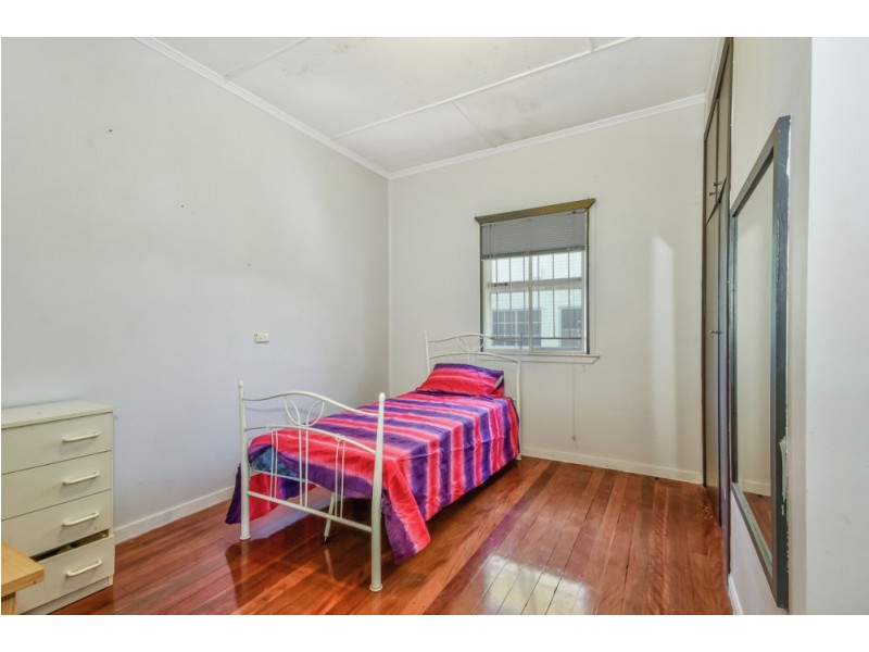 417 Earnshaw Road, Banyo QLD 4014