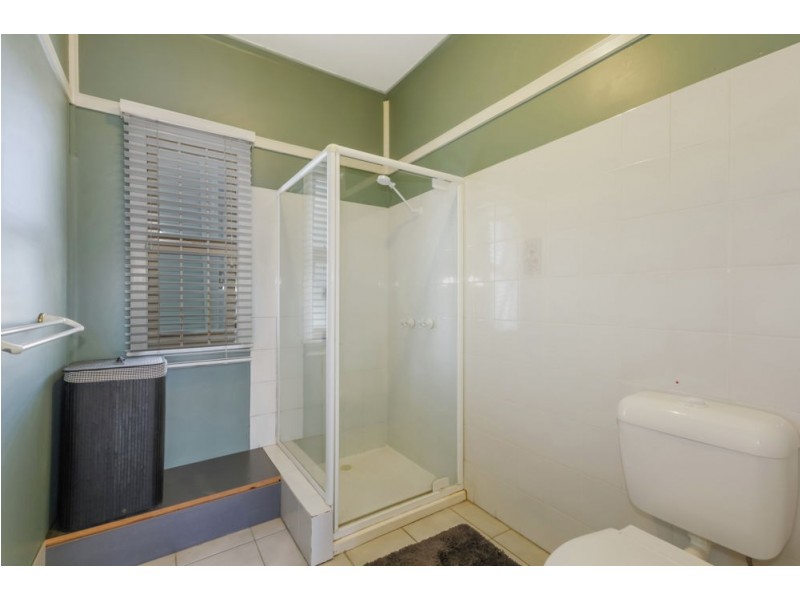 417 Earnshaw Road, Banyo QLD 4014