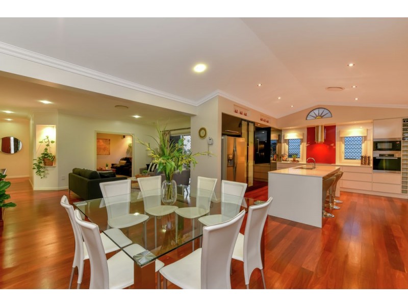 2 Colman Drive, Middle Ridge QLD 4350