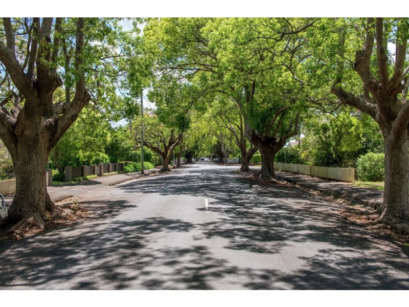 75 Campbell Street, East Toowoomba QLD 4350