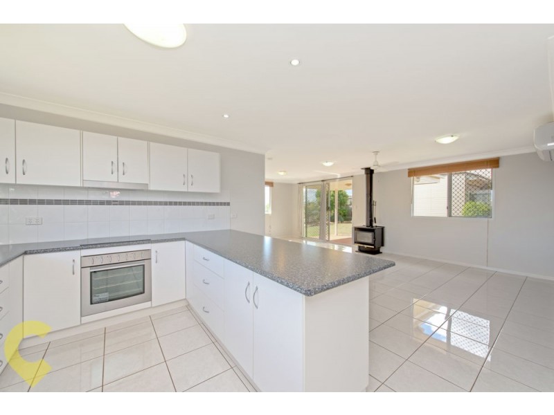 15 Campbell Drive, Highfields QLD 4352
