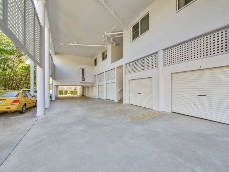 10/4 Eveline Street, Margate QLD 4019