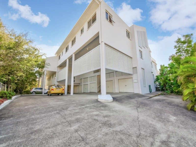 10/4 Eveline Street, Margate QLD 4019