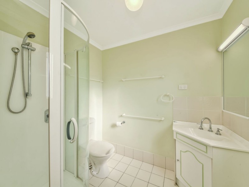 10/4 Eveline Street, Margate QLD 4019